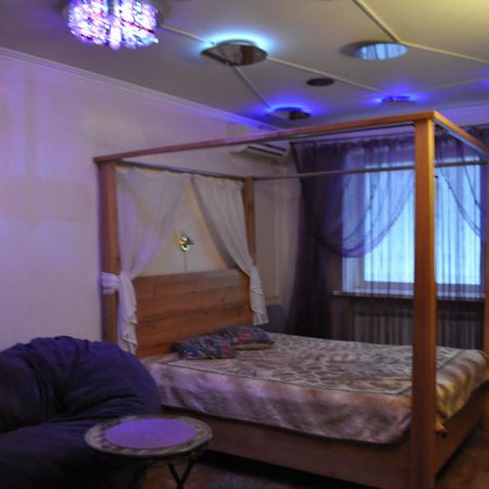 Cozy Apartments Near The Mcdonalds Kremenchuk Bagian luar foto