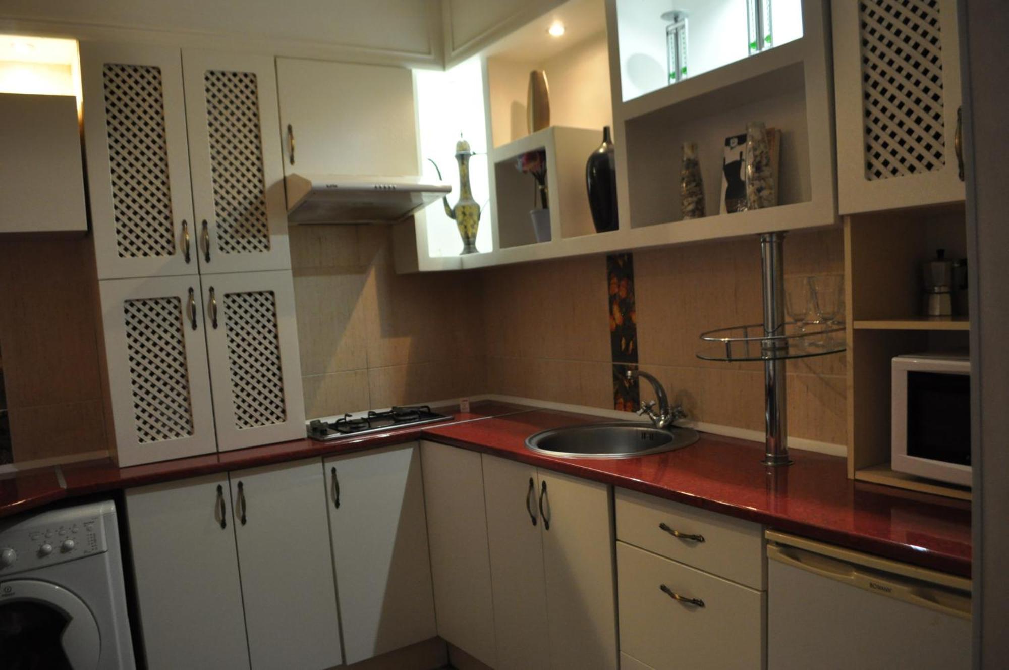 Cozy Apartments Near The Mcdonalds Kremenchuk Bagian luar foto