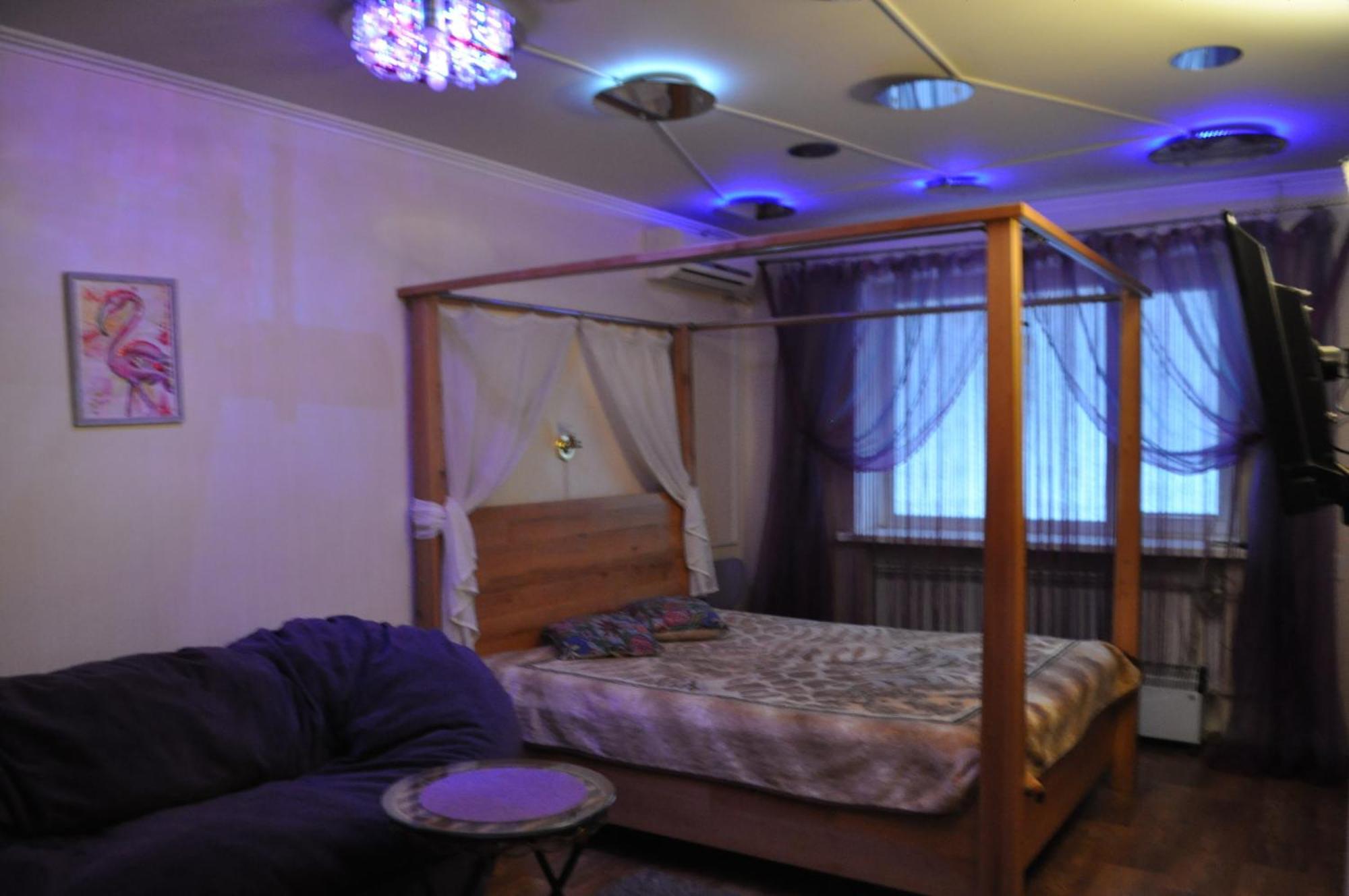 Cozy Apartments Near The Mcdonalds Kremenchuk Bagian luar foto