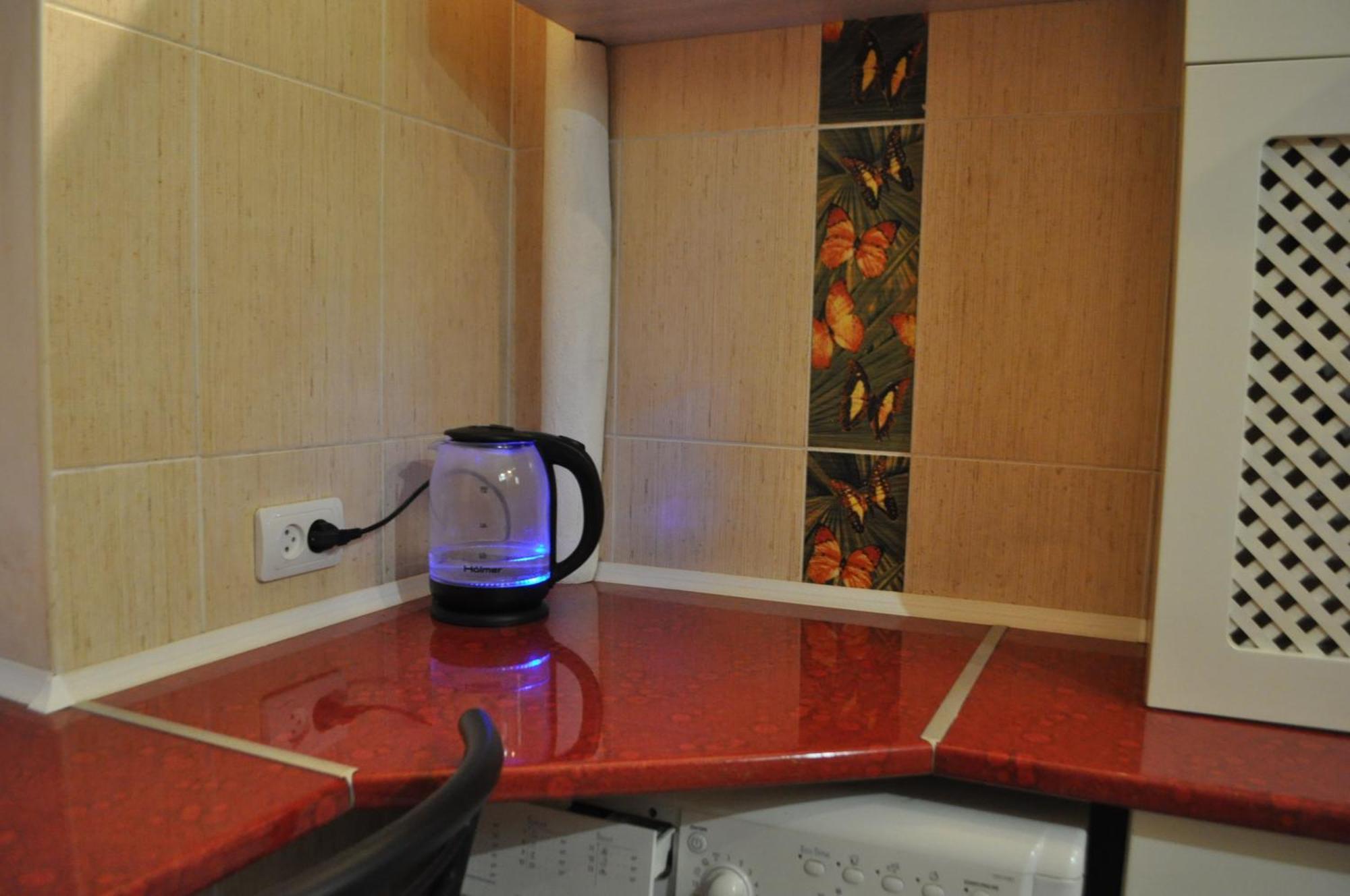 Cozy Apartments Near The Mcdonalds Kremenchuk Bagian luar foto