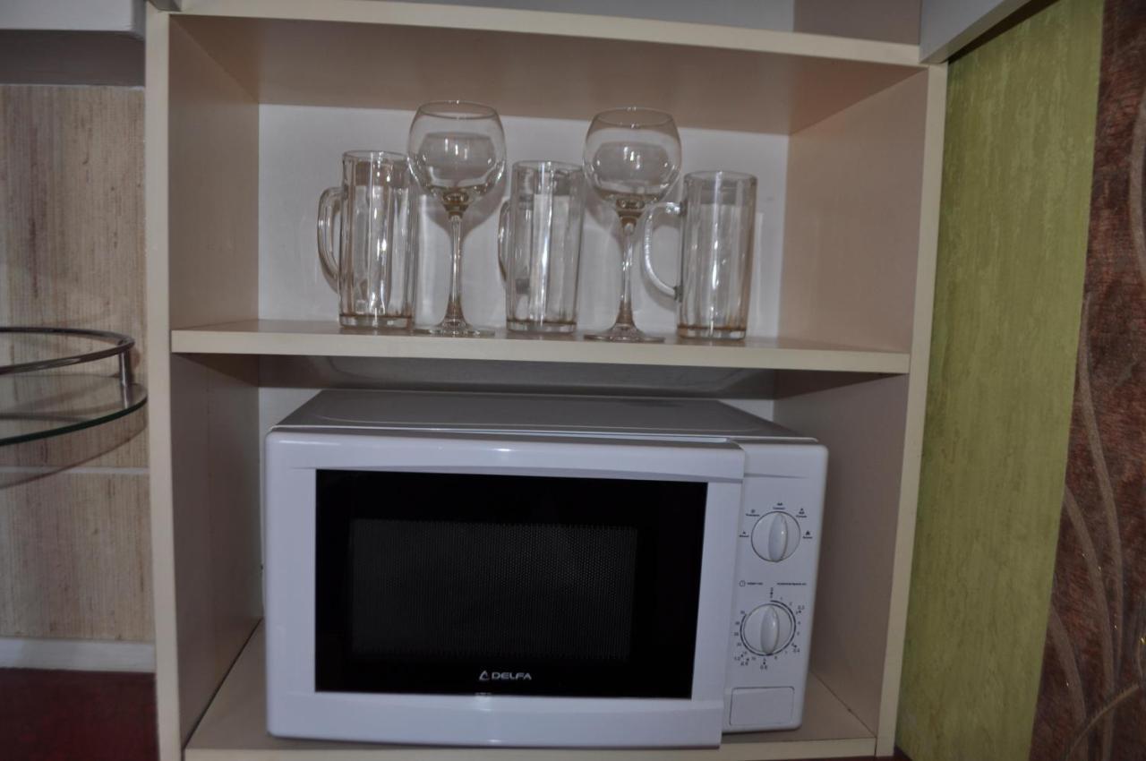 Cozy Apartments Near The Mcdonalds Kremenchuk Bagian luar foto